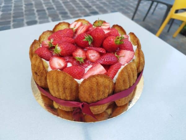 Charlotte aux fraises